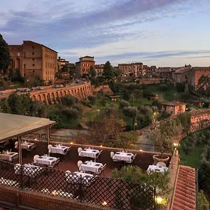 4* Hotel Athena